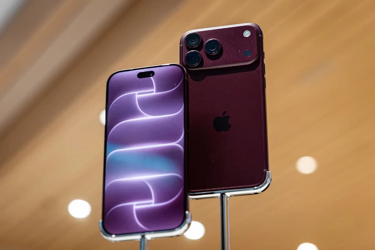 Bank of America Sizes Up Apple's $1,200 iPhone Offer