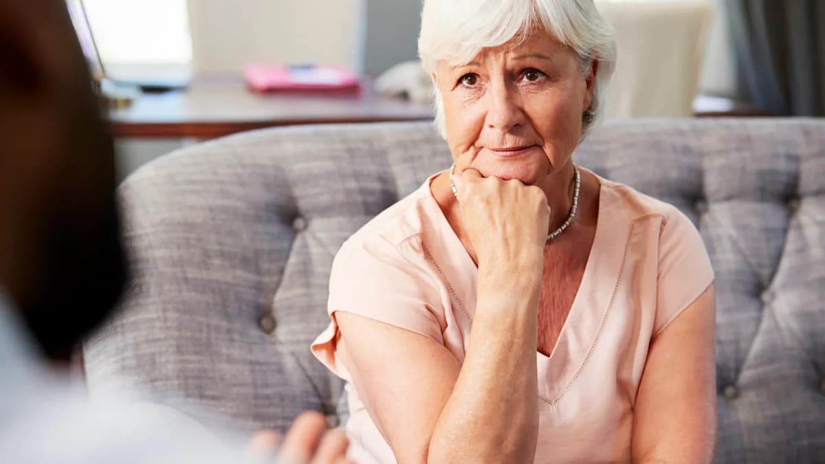 Before Paying Mom's $31K Credit Card Debt, Read This